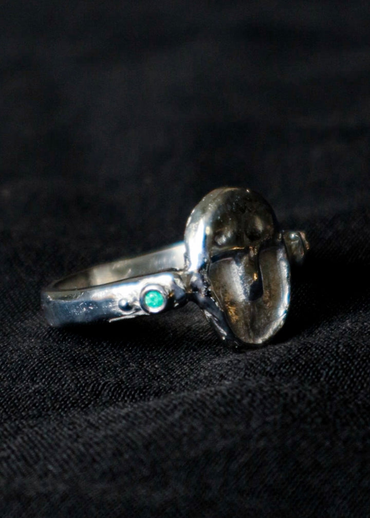 Tribal mask ring - silver